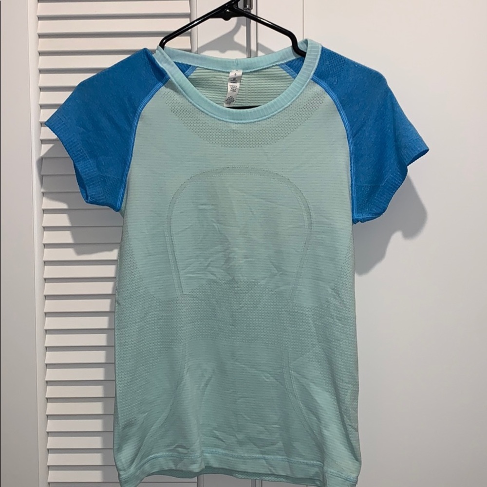 Lululemon swiftly tech top